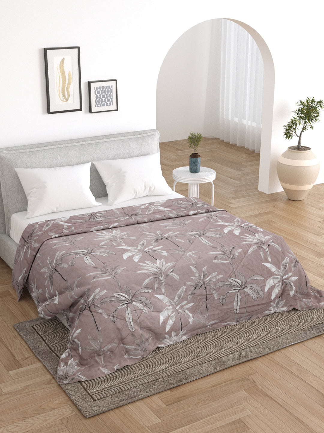 Mauve Tropical Print Double bed AC Comforter