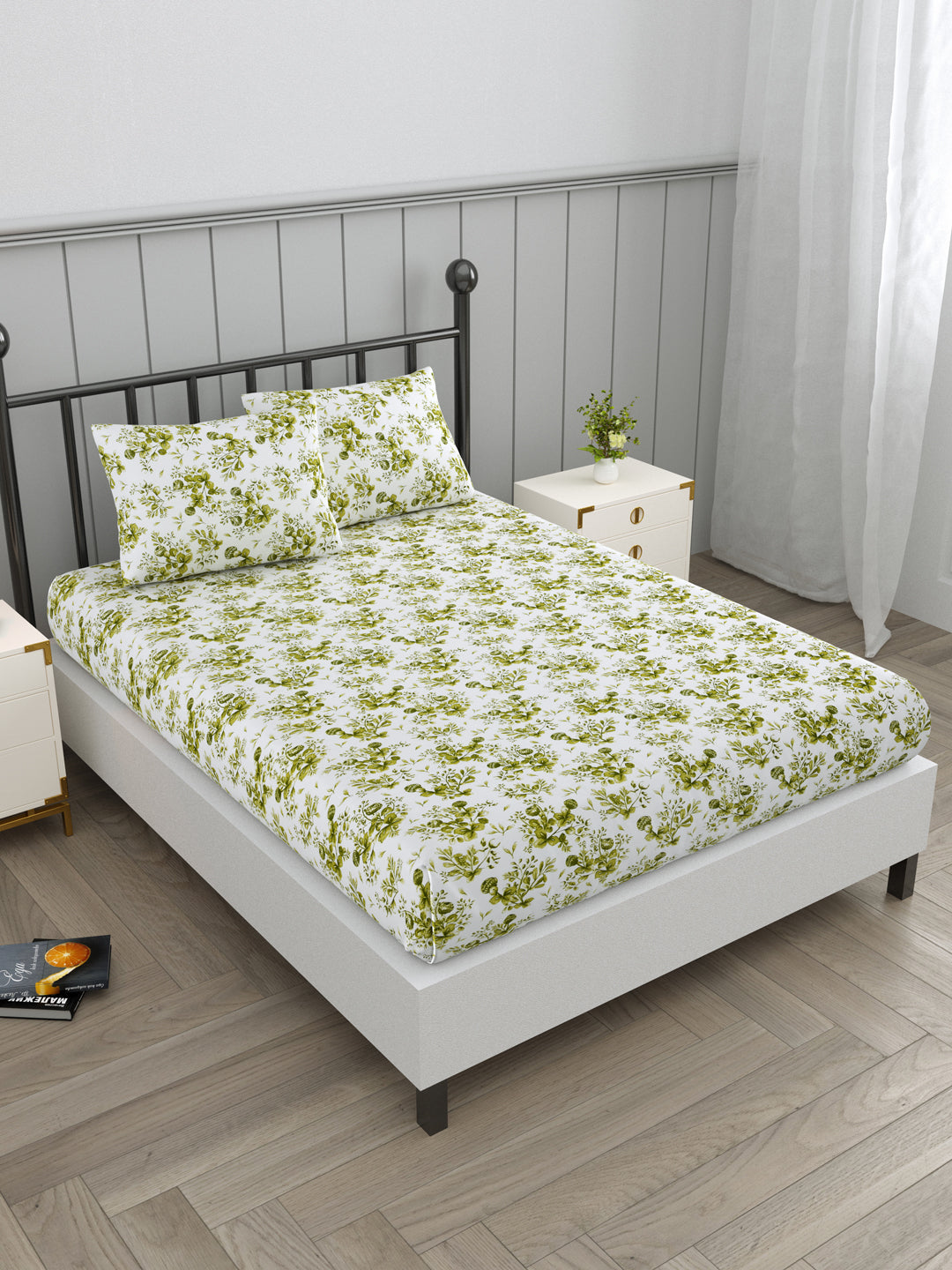 Green Leaf Print Double Bed Linen