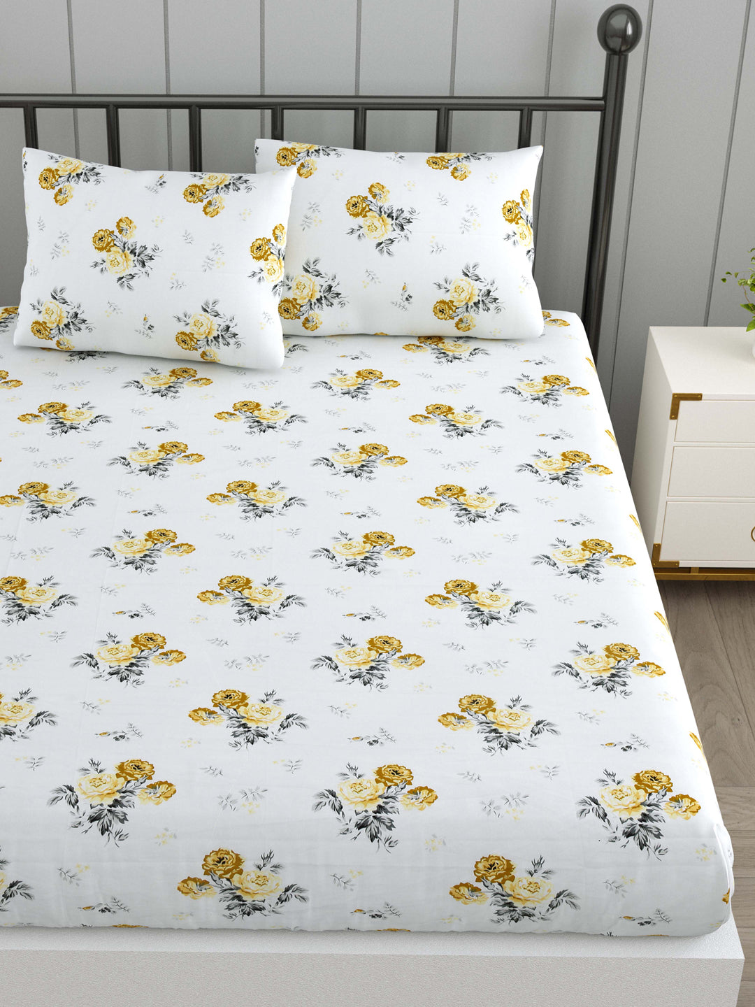 Yellow & White Rose Print Double Bed Linen